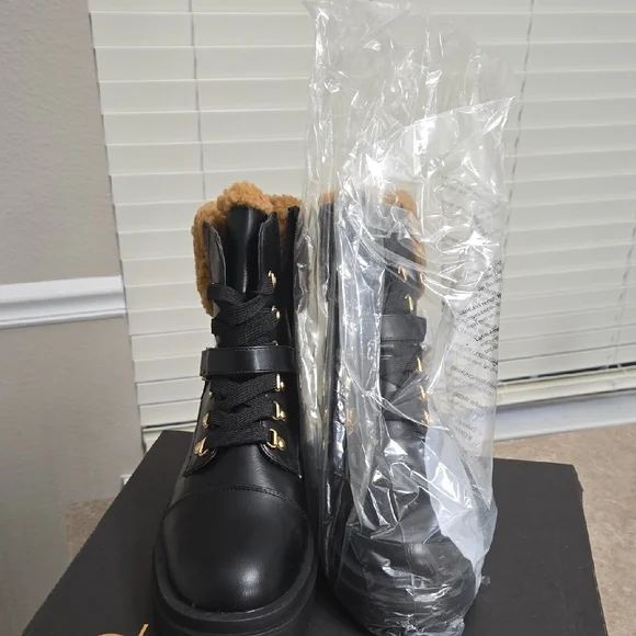 Shoe Dazzle Black and Brown Combat Boots - Picture 2 of 4